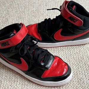 NIKE Court Borough Boy's Size 5.5Y Red Black Sneakers Shoes CD7782-003